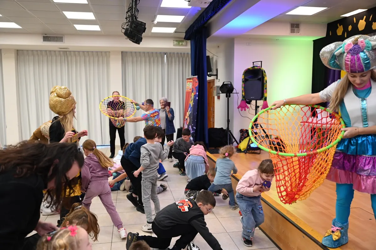 משחקים עם אנימטורים באירוע של עיריית מגדל העמק